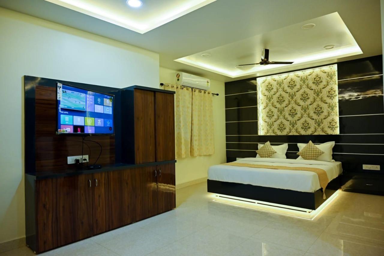 בהופאל Hotel Golden Bliss מראה חיצוני תמונה
