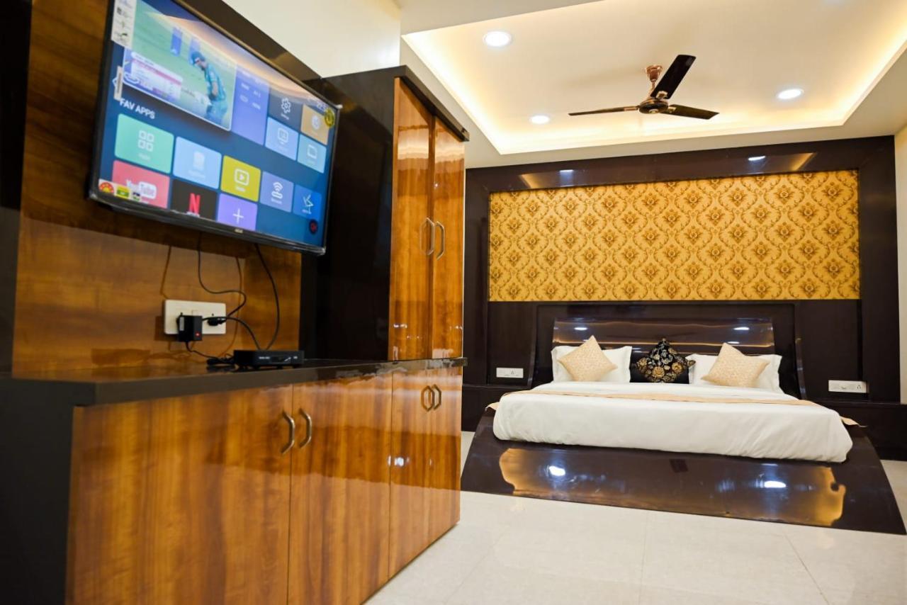 בהופאל Hotel Golden Bliss מראה חיצוני תמונה