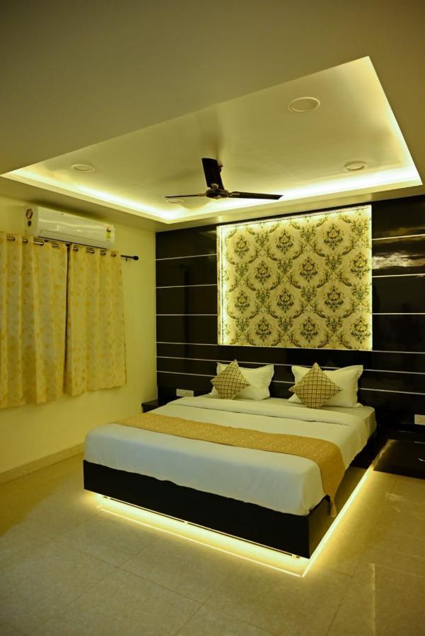 בהופאל Hotel Golden Bliss מראה חיצוני תמונה