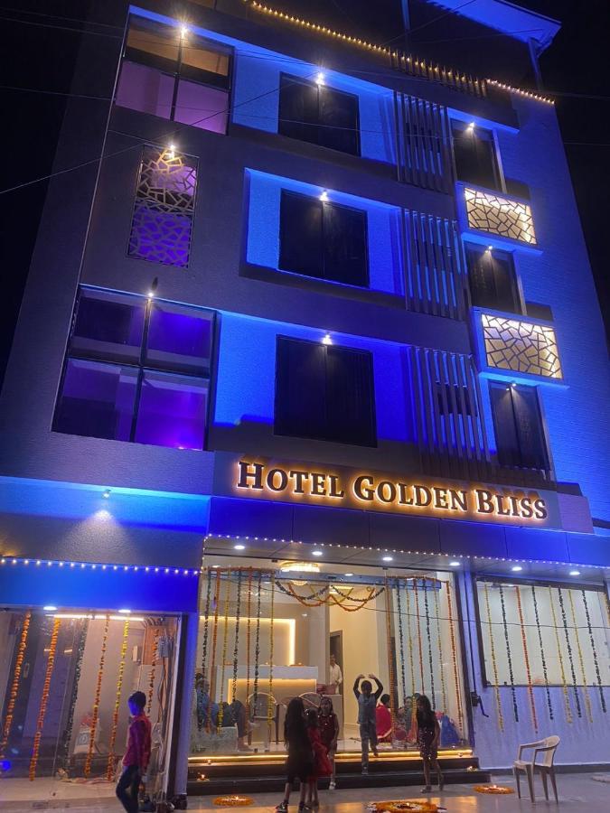 בהופאל Hotel Golden Bliss מראה חיצוני תמונה
