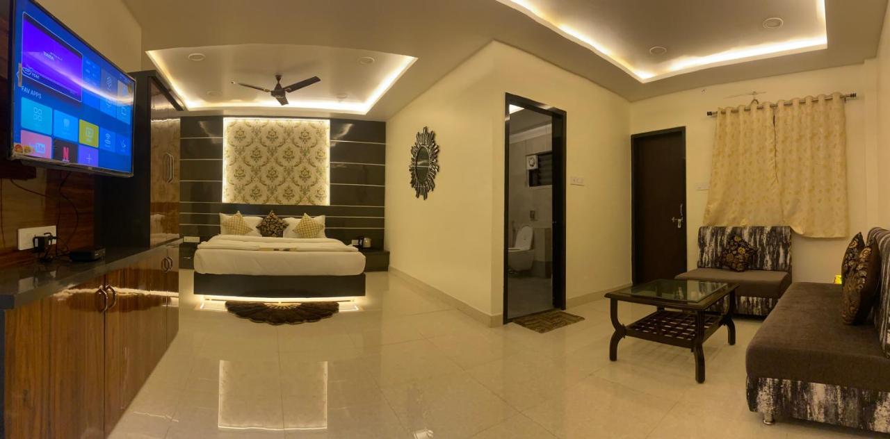בהופאל Hotel Golden Bliss מראה חיצוני תמונה
